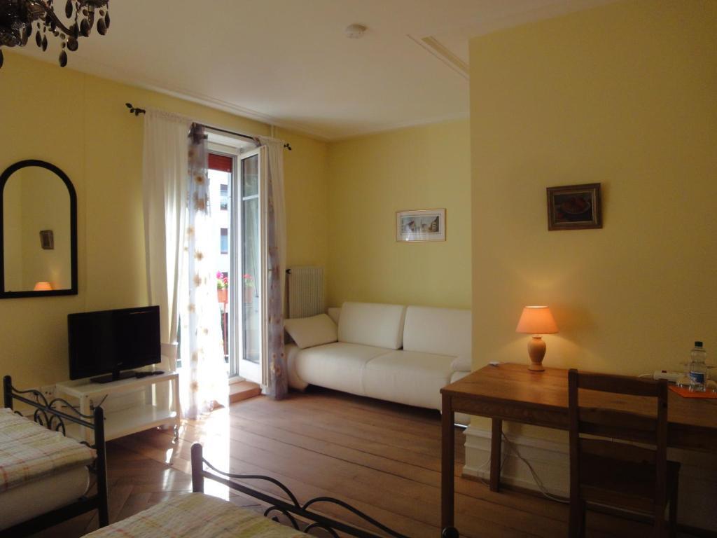 3 Camere Basileia Quarto foto